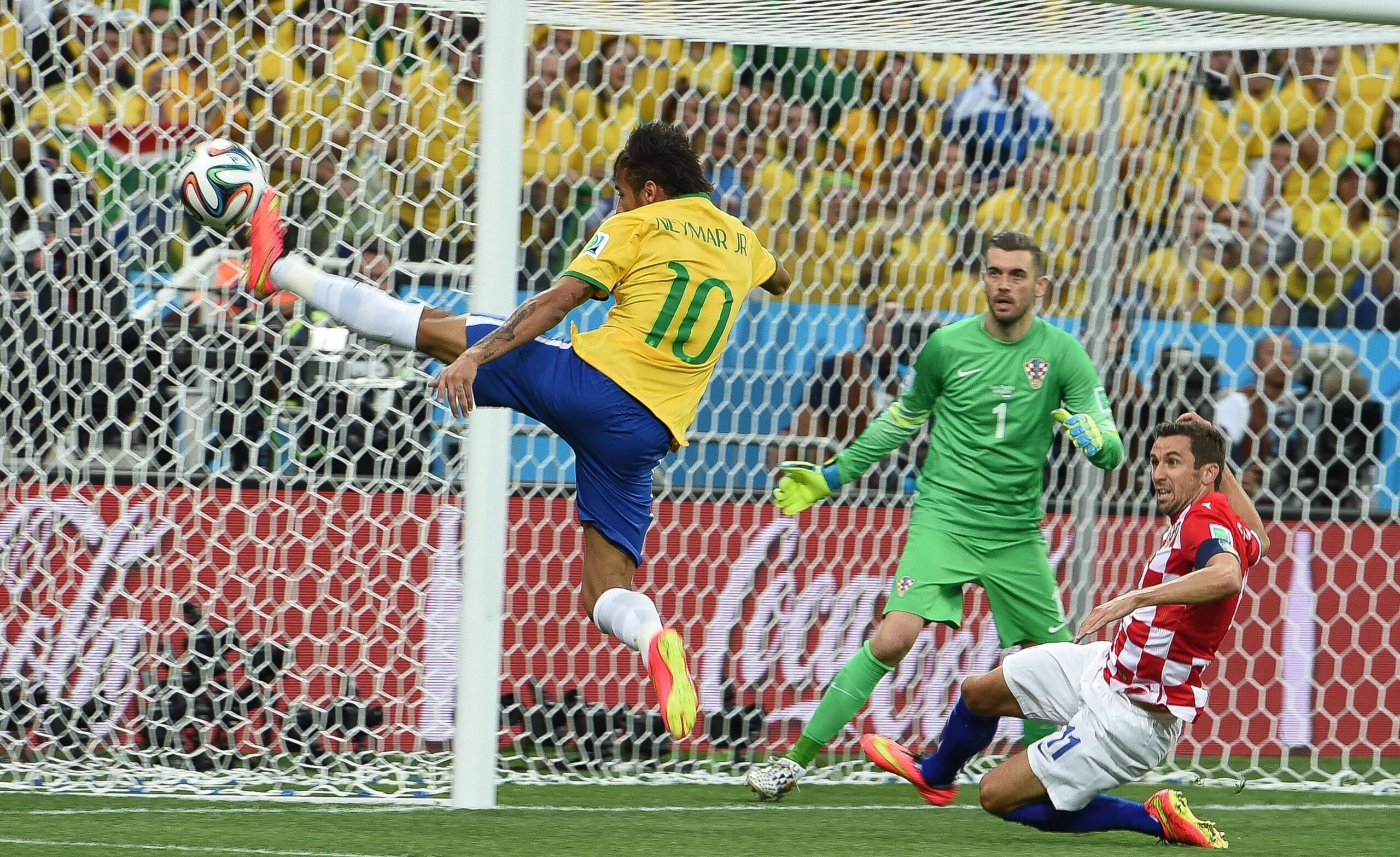 The Most Astonishing and Best Goal of Each FIFA World Cup Exciting report